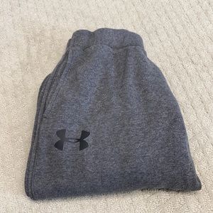 Under Armour men’s size medium sweatpants